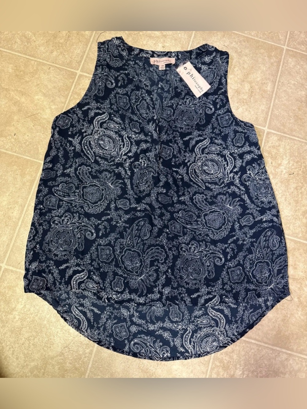 Philosophy Navy and White Paisley Sleeveless shirt size XS brand new